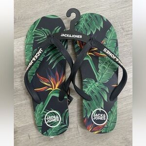 Jack & Jones Leaf Pattern Flip Flops Jack & jones Navy Blazer  Size 11-12. NWT